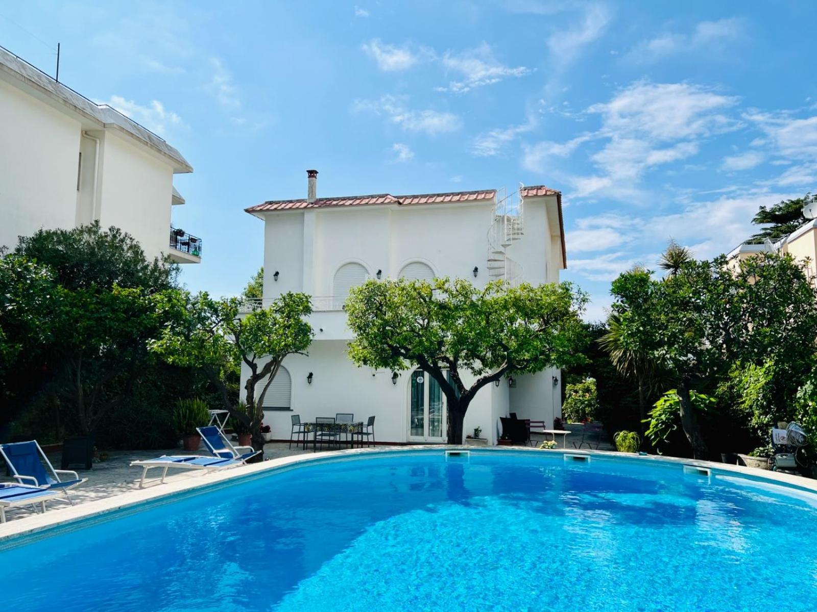 V Harmony In Sorrento Bed & Breakfast Meta Exterior photo